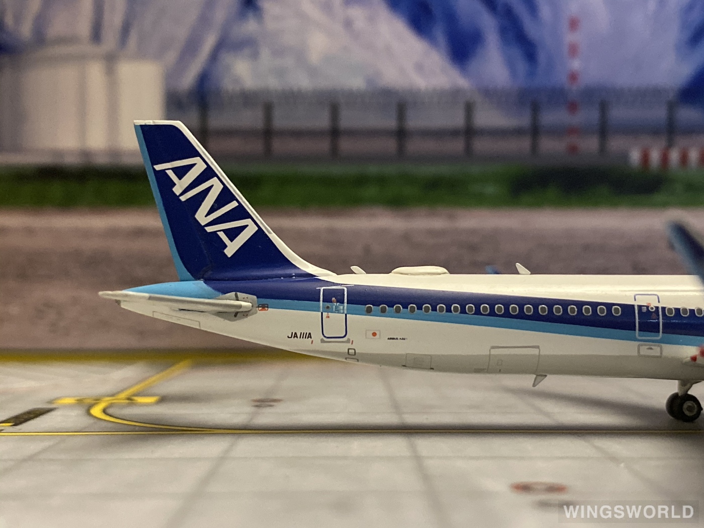 Phoenix 1:400 Airbus A321 ANA 全日空PH04119 JA111A 的照片作者