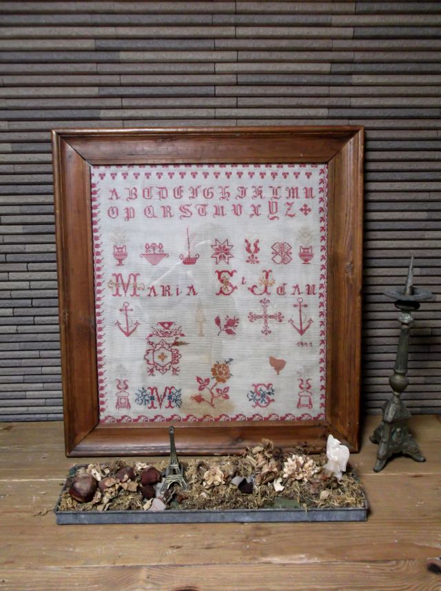 フランス アンティーク 赤糸&白糸 サンプラー 刺繍 ガラス入り 額入り