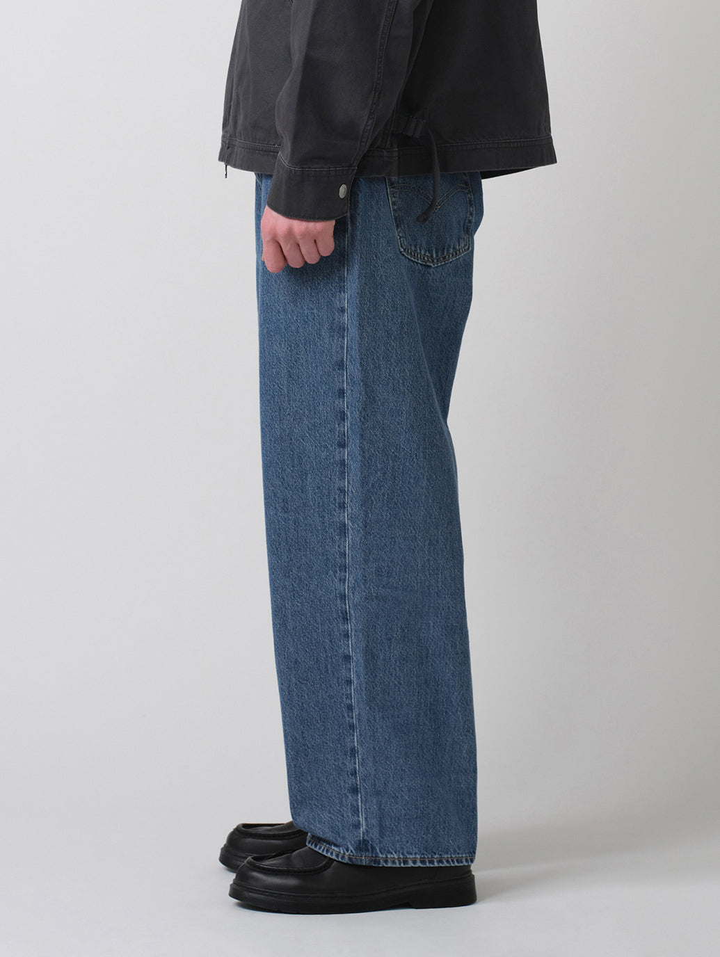 578™ ジーンズ バギー ミディアムインディゴ – リーバイス®公式