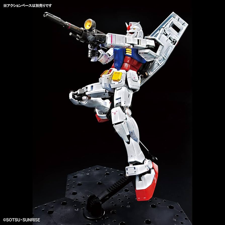 Amazon.com: MG 1/100 RX-78-2 Gundam Ver.3.0 [Titanium Finish