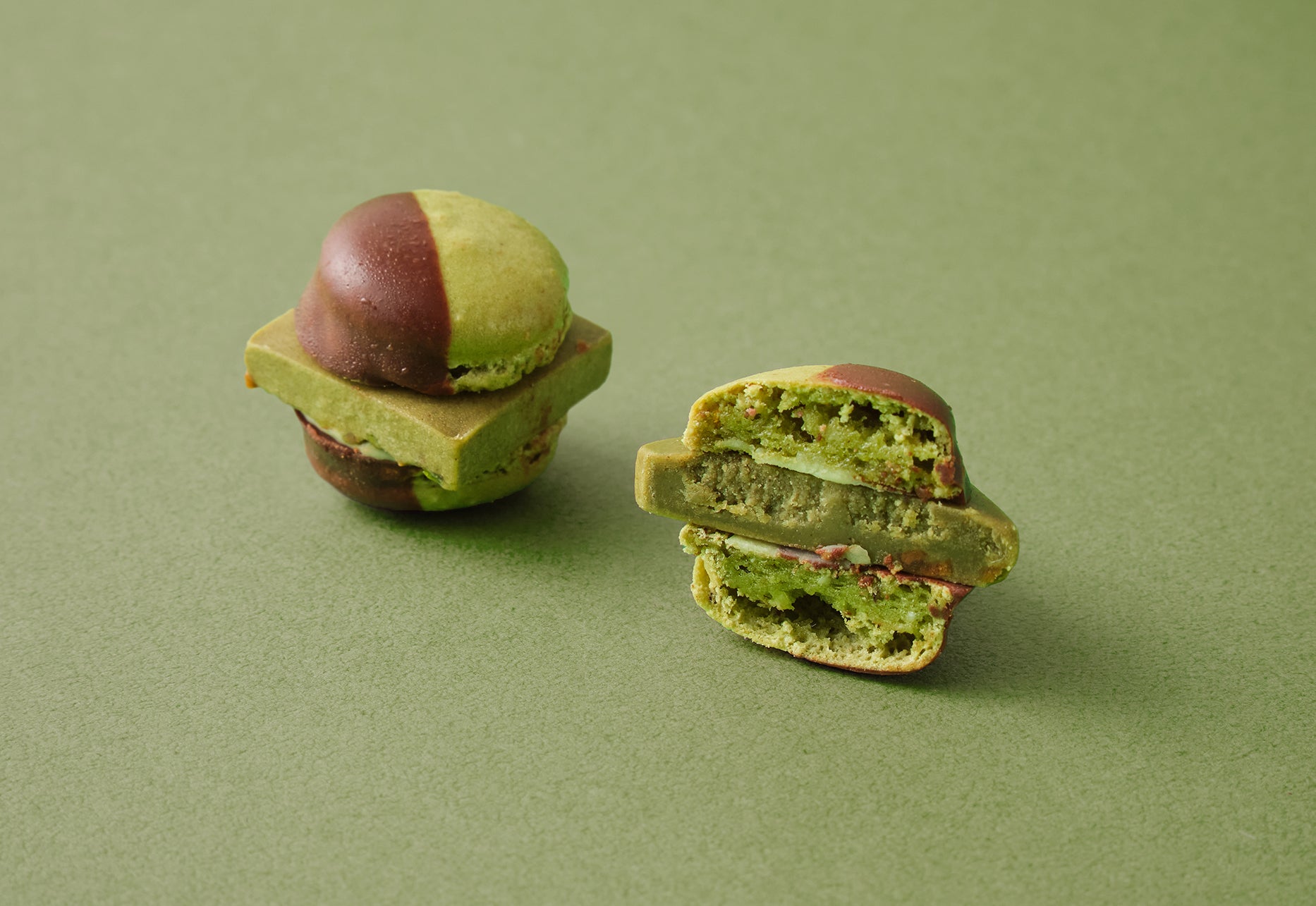 Chocolate / Pistachio -（6個入） – MAMEIL NAMA CHOCOLATE MACARON