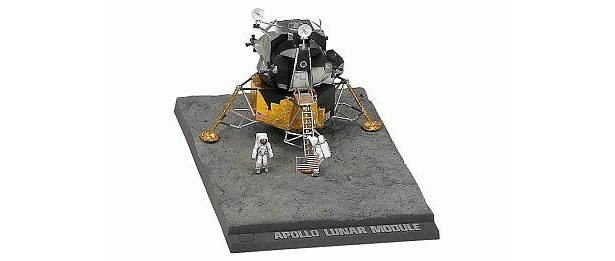 画像1 / 5＞タミヤが本気で復刻！“アポロ宇宙船”プラモの実力度