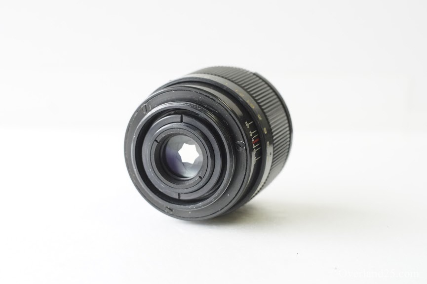 Industar-61 L/Z MC 50mm F2.8 – 星ボケで人気のロシアレンズ