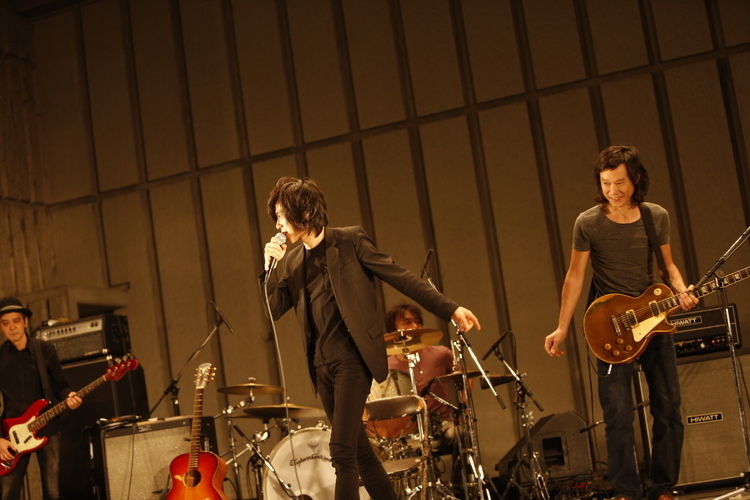 エレファントカシマシ、再始動。日比谷野音にて復活ライヴ＆さいたま