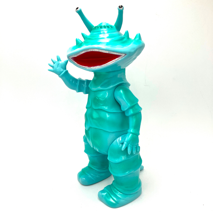 ウルトラマンシリーズ』60周年目前！ 羽田空港にマルサンの記念限定版