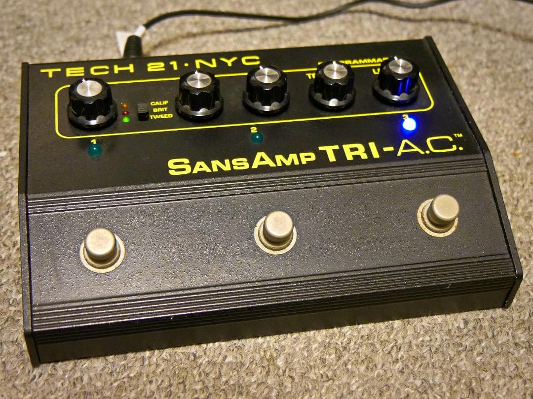 【箱/説明書付】TECH 21 NYC SansAmp TRI-A.C. ギター TECH 21 SansAmp TRI-A.C. 中古】TECH21 / SansAmp / TRI-AC