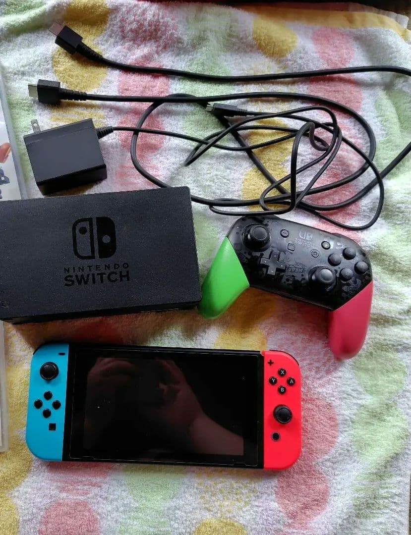 Nintendo Switch 本体 ゲーム1本　純正コントローラー付き Nintendo Switch すぐに遊べるセット 純正アダプタ・ドック付き