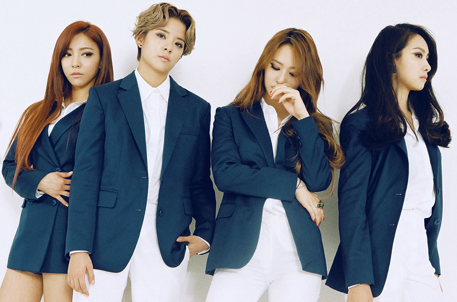 Review: f(x), '4 Walls'